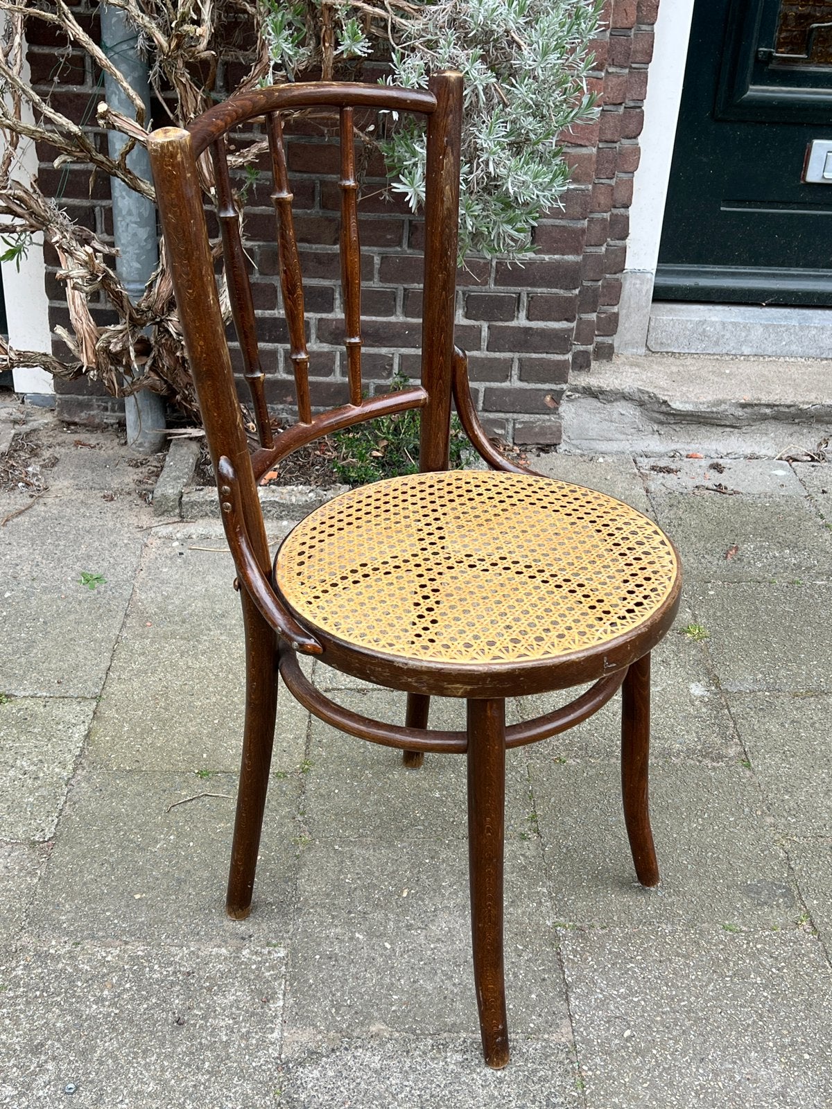 Vintage replica Thonet no. 98 donkerbruin webbing, Ophalen