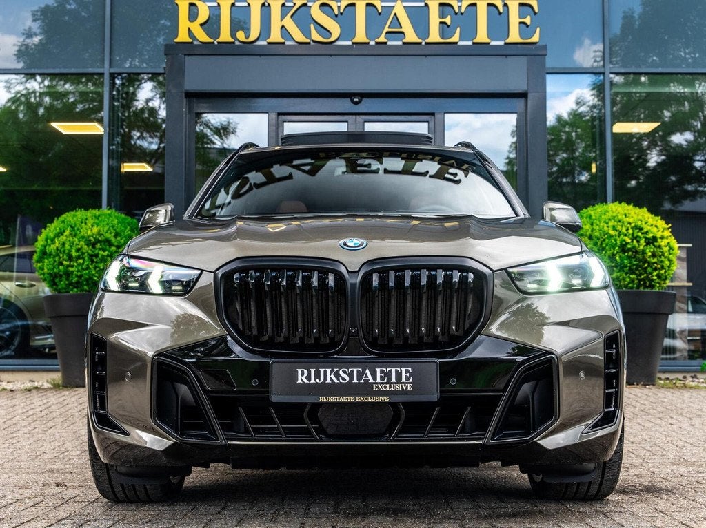 BMW X5 xDrive50e M-Sport PRO|PANO|H&K|360|SOFTCLOSE|INCL BTW, Auto's, Gebruikt, 2395 kg, 489 pk, Vierwielaandrijving