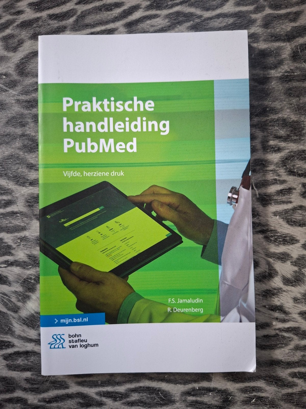 Praktische handleiding PubMed - F.S. Jamaludin, Boeken, Ophalen, HBO, Zo goed als nieuw, F.S. Jamaludin, R. Deurenberg