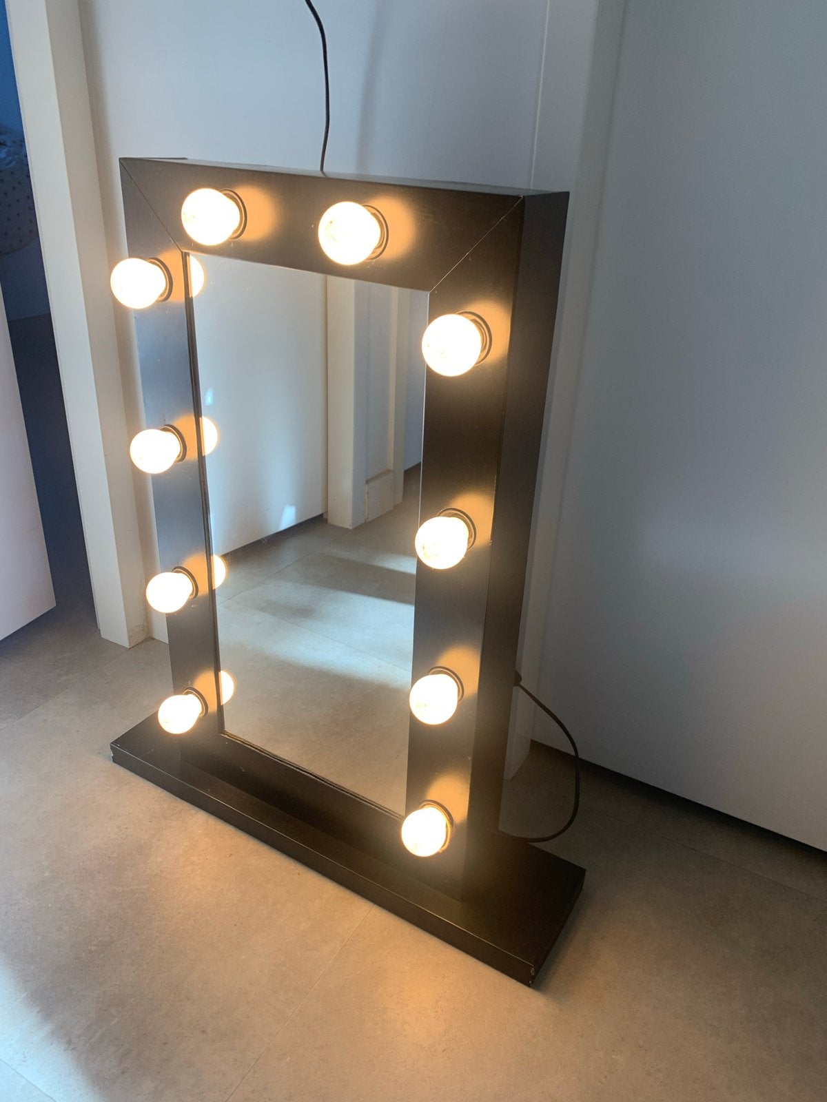 Make-up spiegel met verlichting, Huis en Inrichting, Woonaccessoires | Spiegels, Ophalen, Gebruikt, 150 tot 200 cm, Rechthoekig