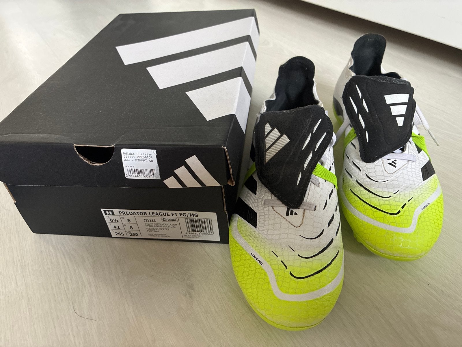 Adidas Predator League voetbalschoenen - Maat 42, Sport en Fitness, Ophalen, Nieuw, Schoenen