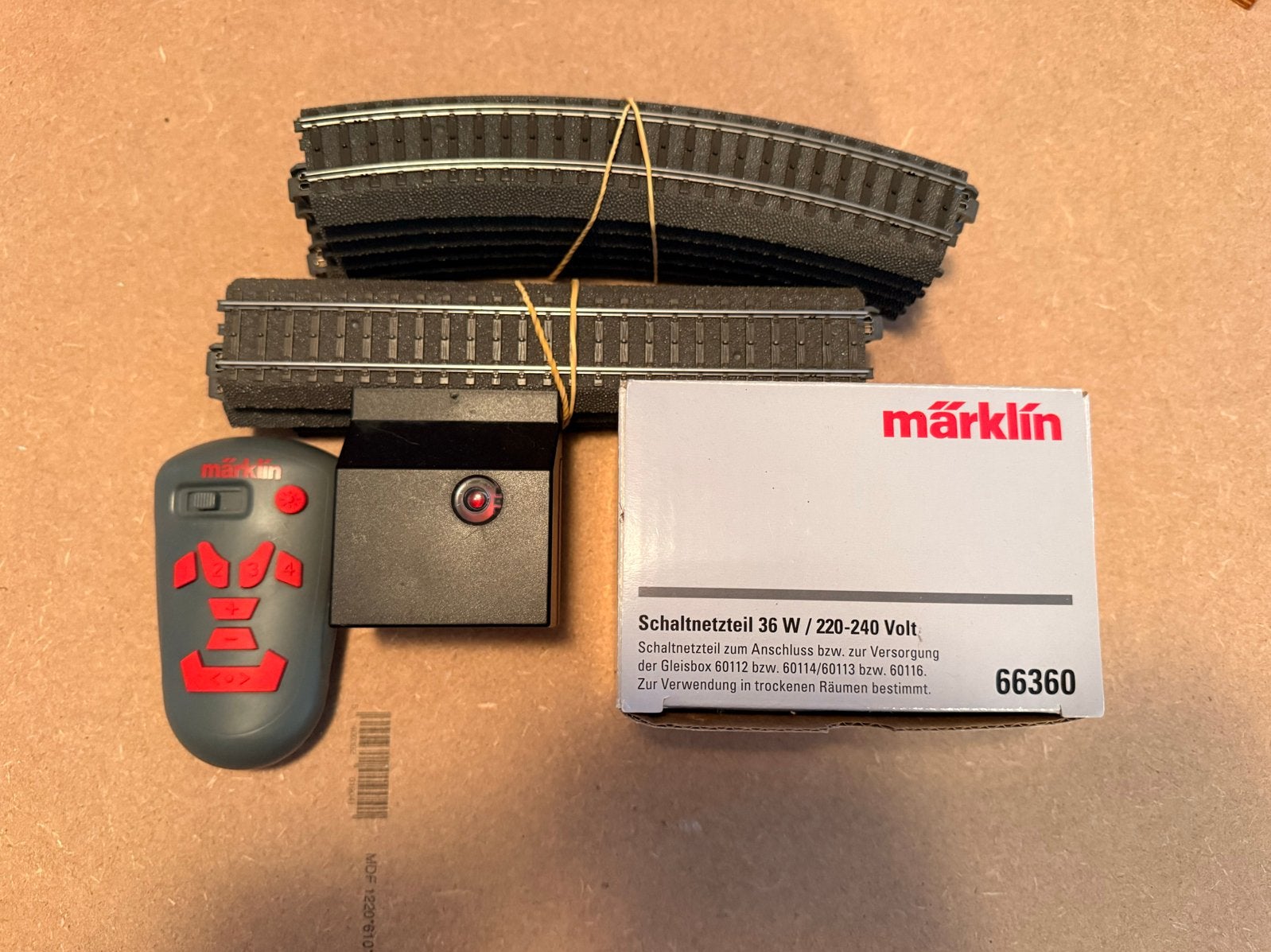 Märklin Rail Set met Afstandsbediening en Voeding, Wisselstroom, Gebruikt, Rails, Ophalen of Verzenden