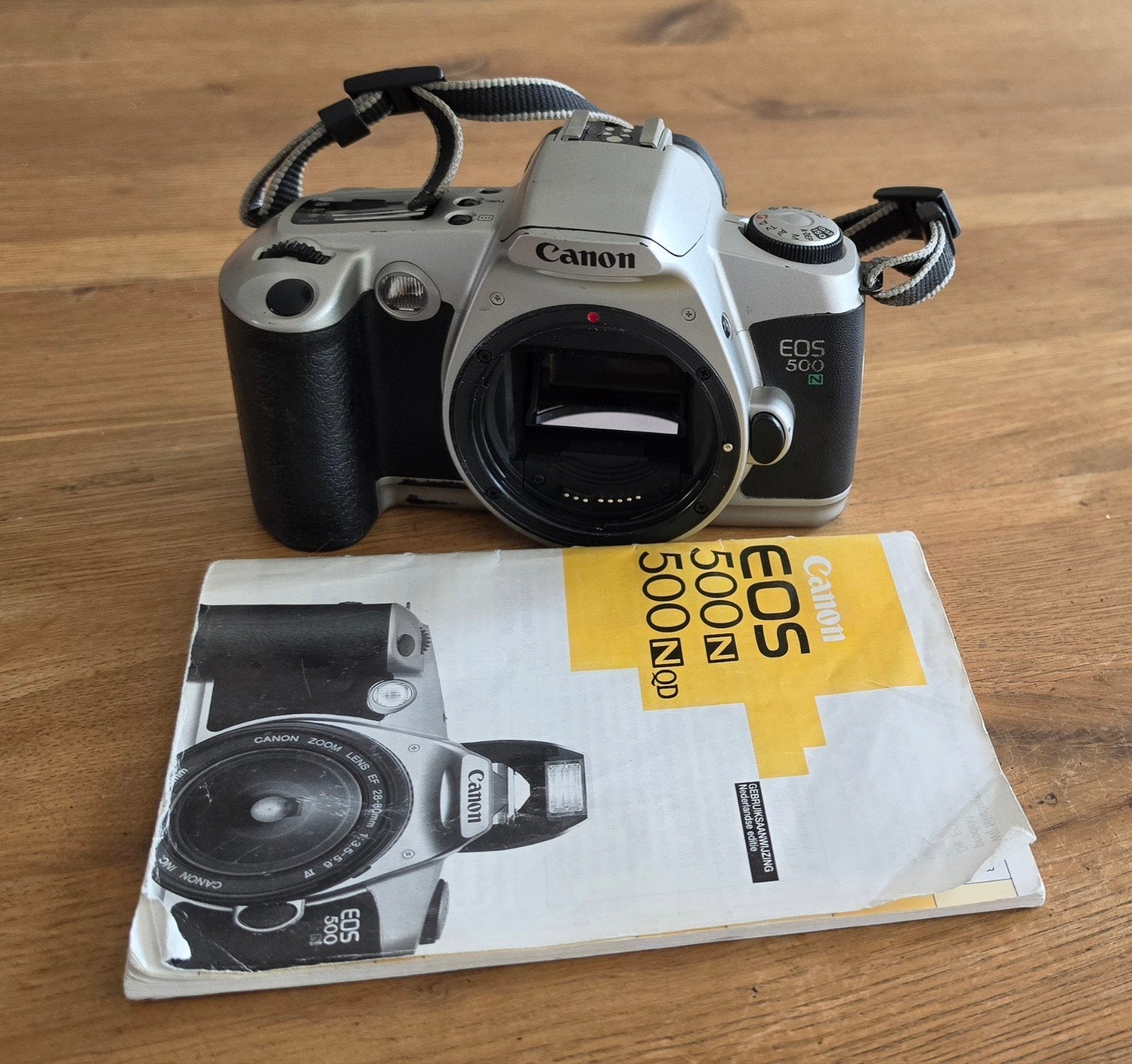 Canon EOS 500N Spiegelreflexcamera - Werking Onbekend, Audio, Tv en Foto, Fotocamera's Analoog, Ophalen of Verzenden, Gebruikt