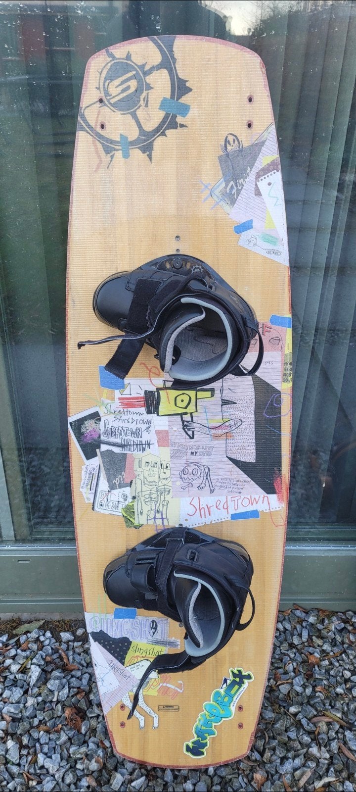 Slingshot Cable Wakeboard 143 cm + Slingshot Bindingen maat, Ophalen of Verzenden, Gebruikt