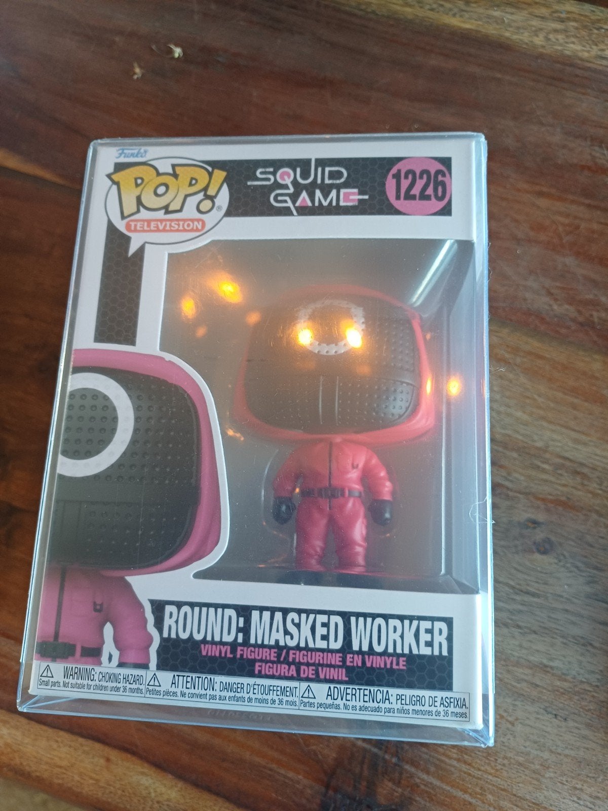 Funko pop round masked worker, Ophalen of Verzenden