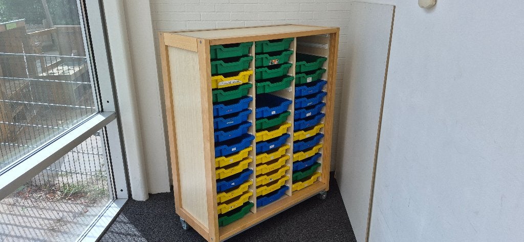 schoolkast, Ophalen, Gebruikt