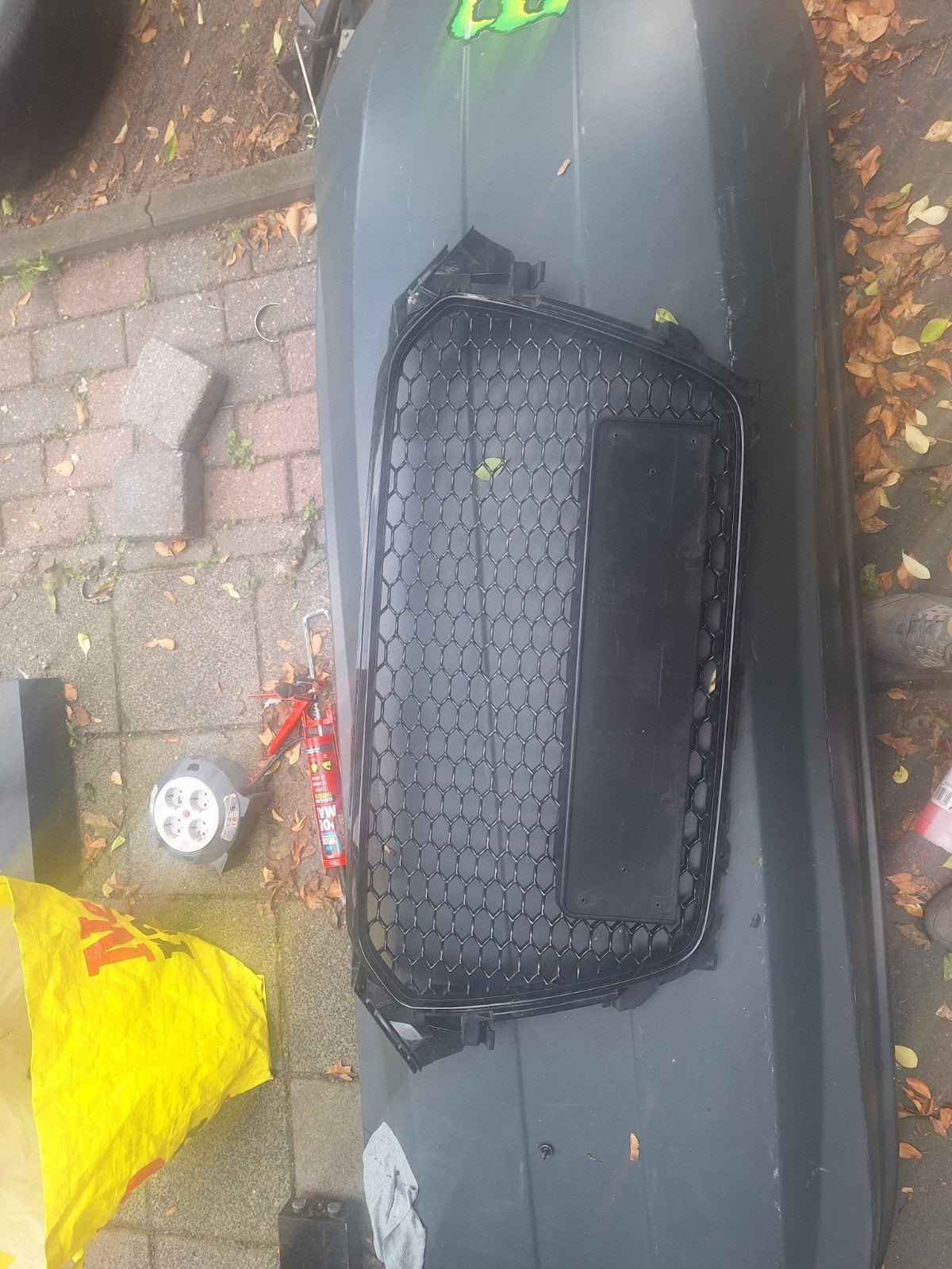 Audi RS4 B8 2014 honingraat grill (embleemloos), Ophalen of Verzenden