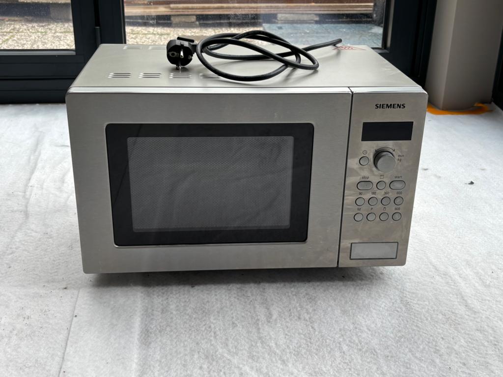 Siemens HF15G540/02 magnetron met grillfunctie, Ophalen, Combimagnetron, Gebruikt, Grill