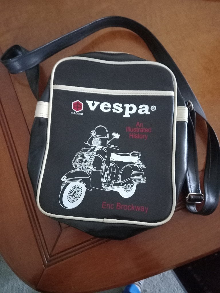 Vespa schoudertas, Motoren, Ophalen of Verzenden, Tweedehands, Overige typen