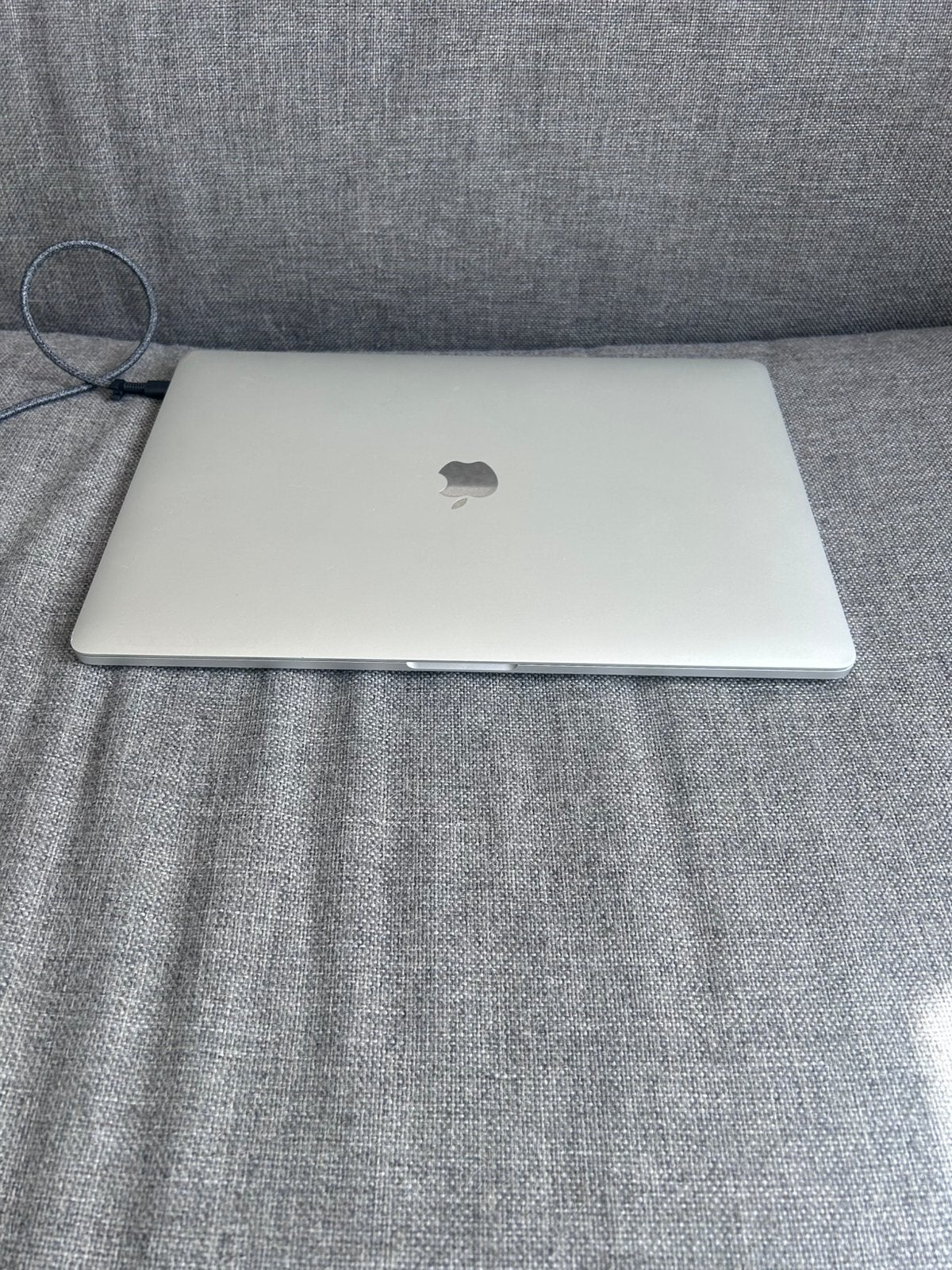 MacBook Pro 15-inch, 2017 - Intel Core i7, 16GB RAM, MacBook Pro, 2 tot 3 Ghz, Ophalen of Verzenden, Zo goed als nieuw