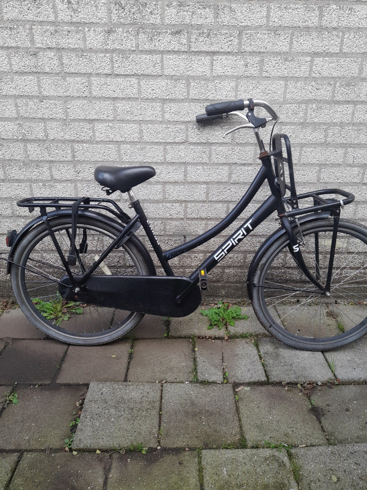 fiets
meisjesfiets met terugtraprem
slot met 1 sleutel fra, Fietsen en Brommers, Ophalen of Verzenden, 26 inch of meer