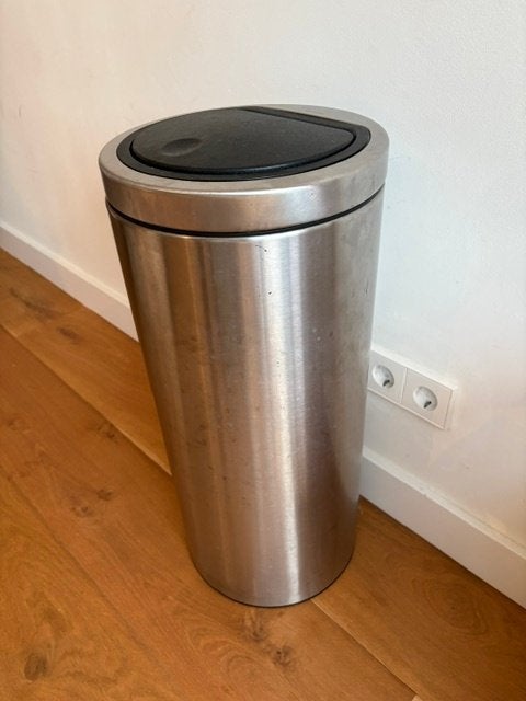 Brabantia 30 liter prullenbak, Huis en Inrichting, Ophalen, 50 – 75, Gebruikt, 20 tot 30 liter