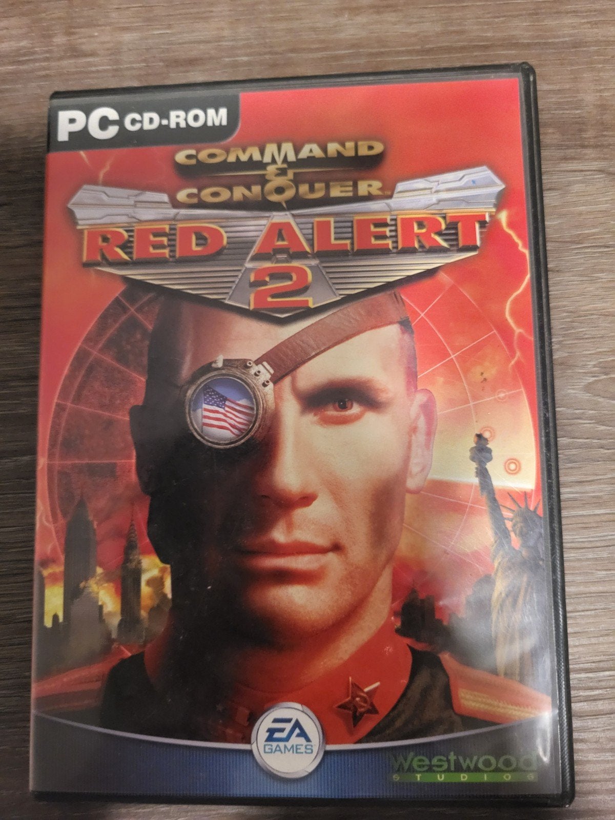 Command & Conquer: Red Alert 2 PC CD-ROM, Online, Gebruikt, 1 speler, Ophalen of Verzenden