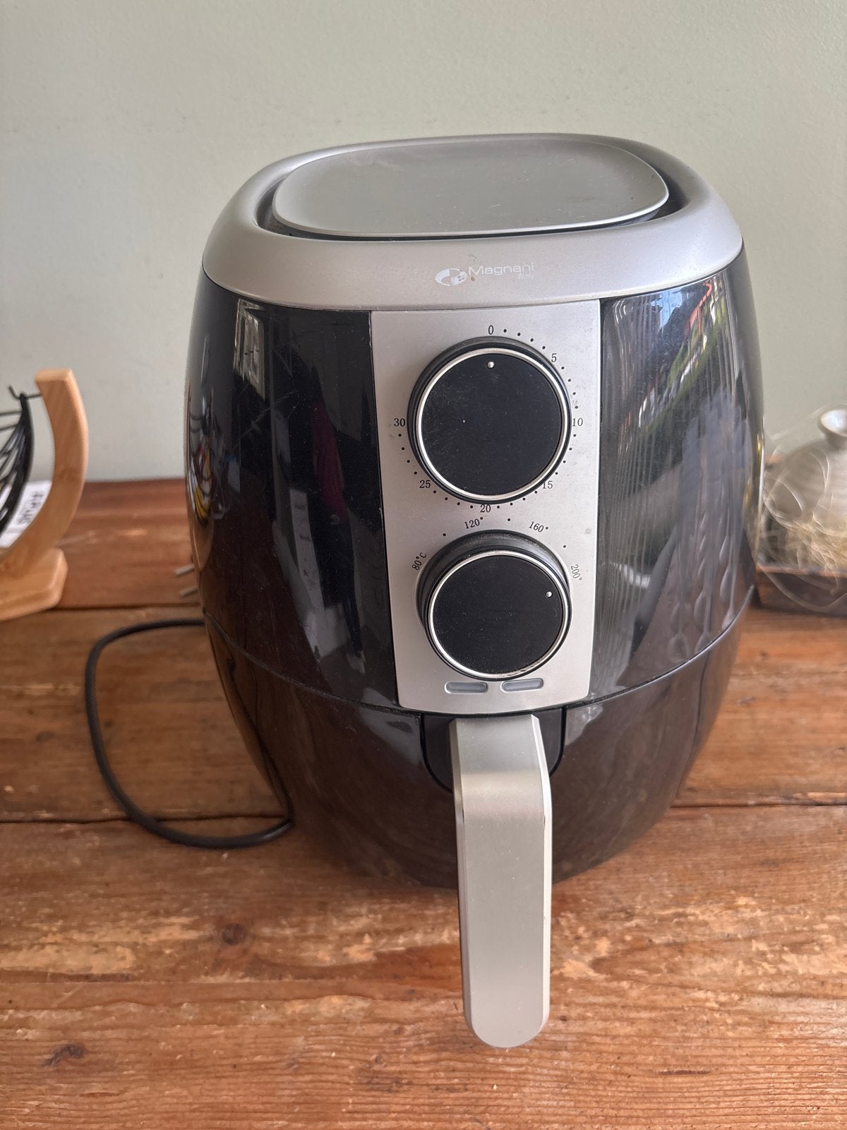 Mooie Magnani Airfryer - Slechts 2 keer gebruikt!, Ophalen of Verzenden, Zo goed als nieuw, Airfryer, 1000 t/m 1499 gram