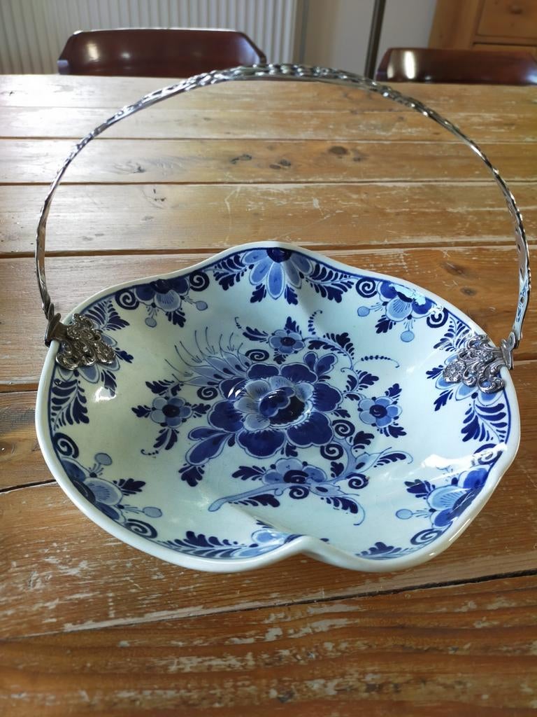Delfts Blauwe Bonbonschaal met Zilveren Hengsel, Antiek en Kunst, Ophalen of Verzenden