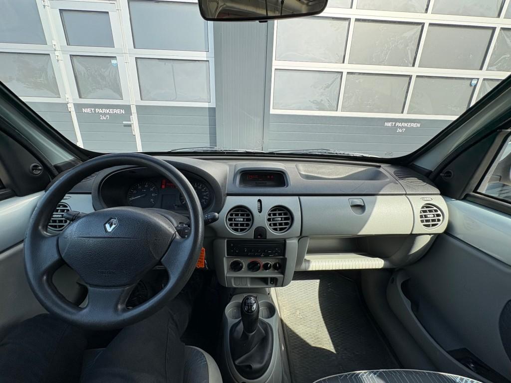 Renault KANGOO 1.5 dCi 70PK / Schuifdeur / Trekhaak / Airco, Renault, Bedrijf, 2 stoelen, Zilver of Grijs