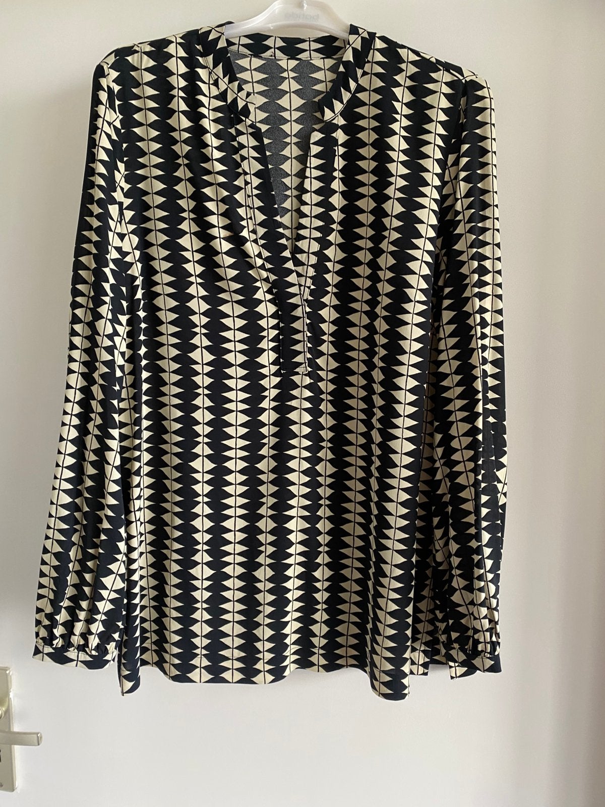 Blouse Kyra en Co, Kleding | Dames, Ophalen of Verzenden, Zo goed als nieuw, Zwart
