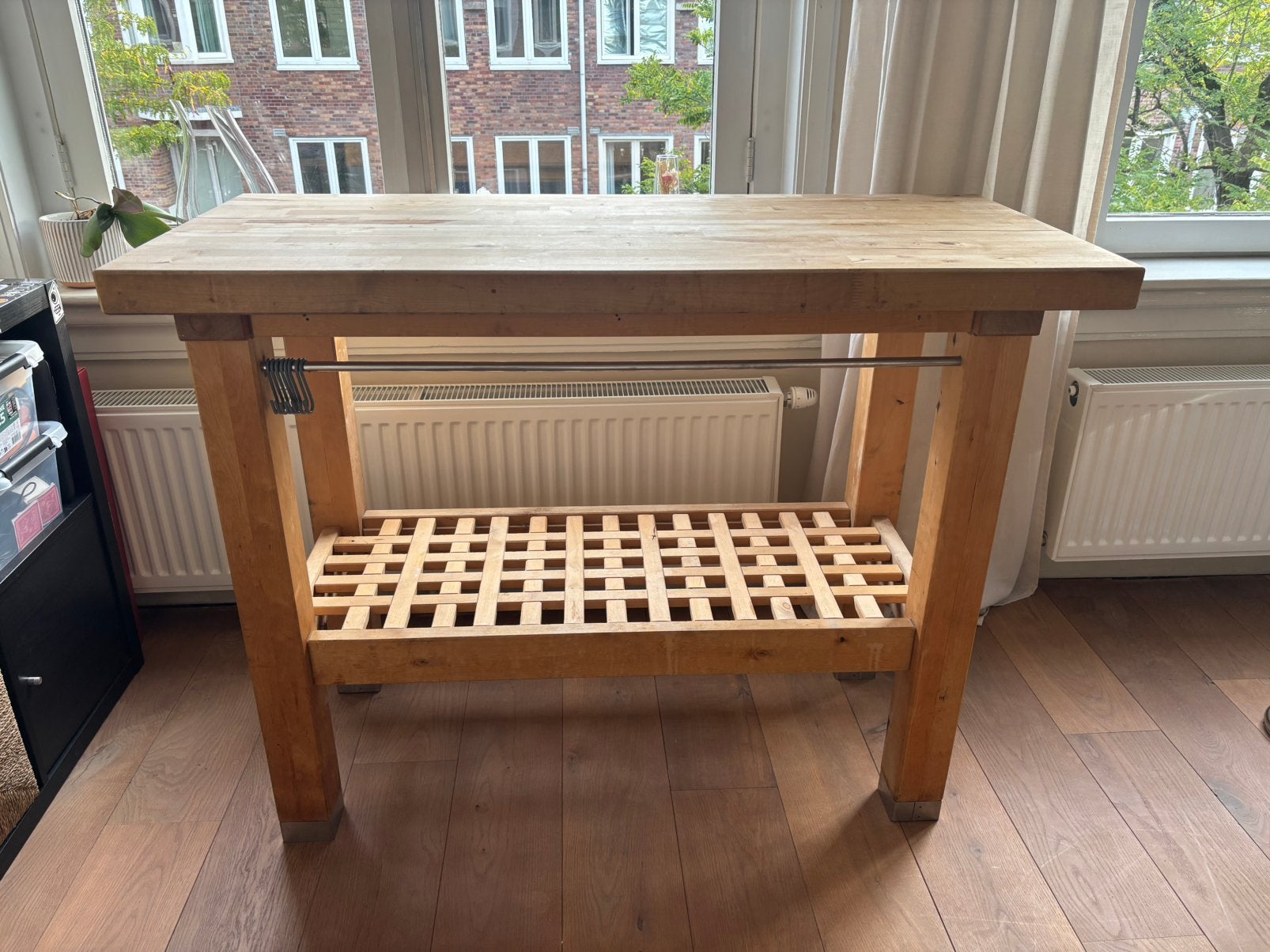 IKEA GROLAND Keukeneiland / Werkbank – Massief Berkenhout, Huis en Inrichting, Ophalen, Gebruikt, 50 tot 75 cm