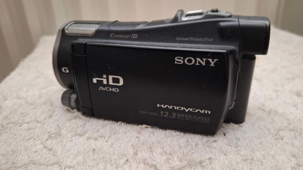Sony HDR CX690 Full HD Camcorder met accessoires, Ophalen, Gebruikt, 8 tot 20x, Full HD