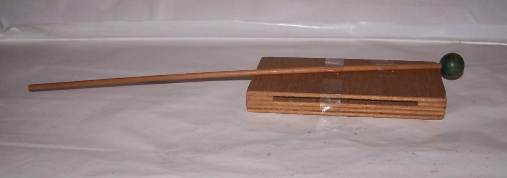 Klankhout met stok. Nwst., Muziek en Instrumenten, Percussie, Ophalen of Verzenden, Zo goed als nieuw, Overige soorten