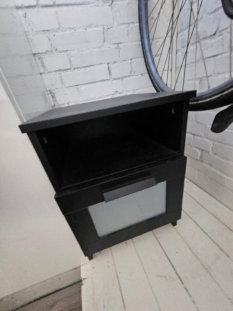 Ikea brimnes nachtkastje, Huis en Inrichting, Ophalen, Overige materialen, Gebruikt, Minder dan 45 cm