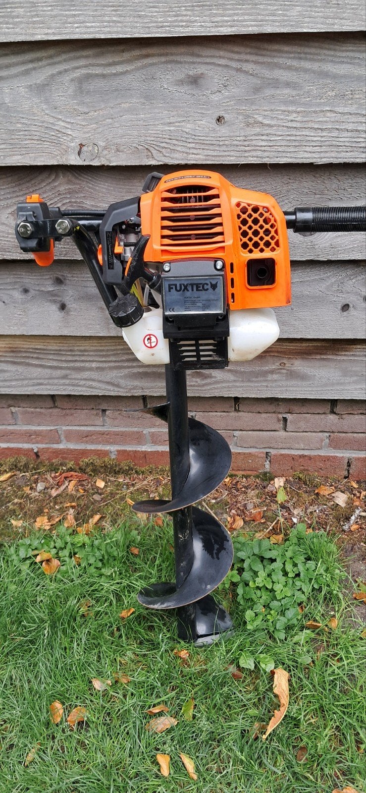 FUXTEC Benzine Grondboor FX-EB162 62cc 3,5pk met 3 boren, Tuin en Terras, Ophalen of Verzenden, Zo goed als nieuw, Grondboor, Fuxtec