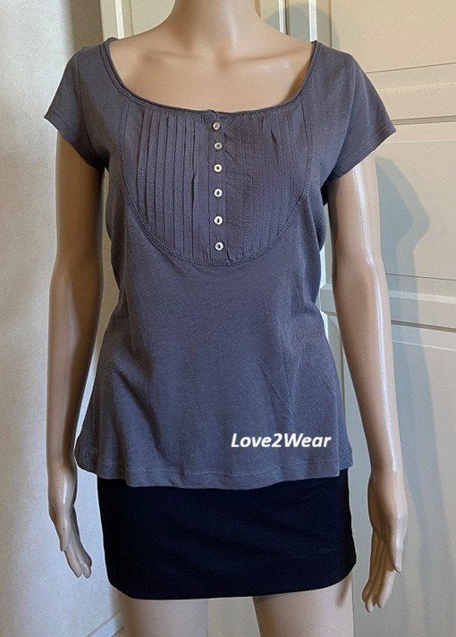 Top grijs met knooplijst H&M, Maat 38/40 (M), Ophalen of Verzenden, Zo goed als nieuw, Korte mouw