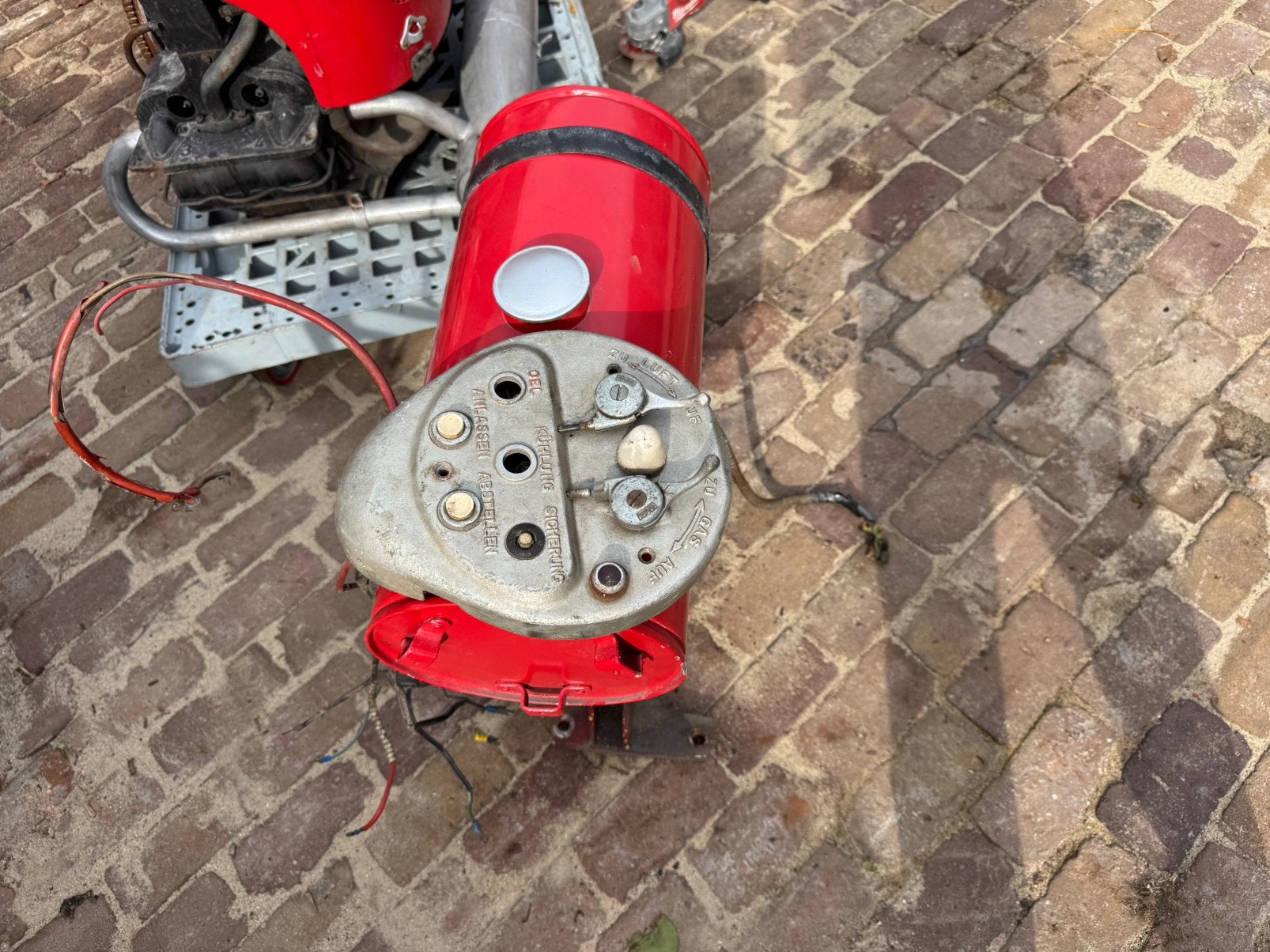 Startbok om kever motor te testen, Ophalen, Gebruikt