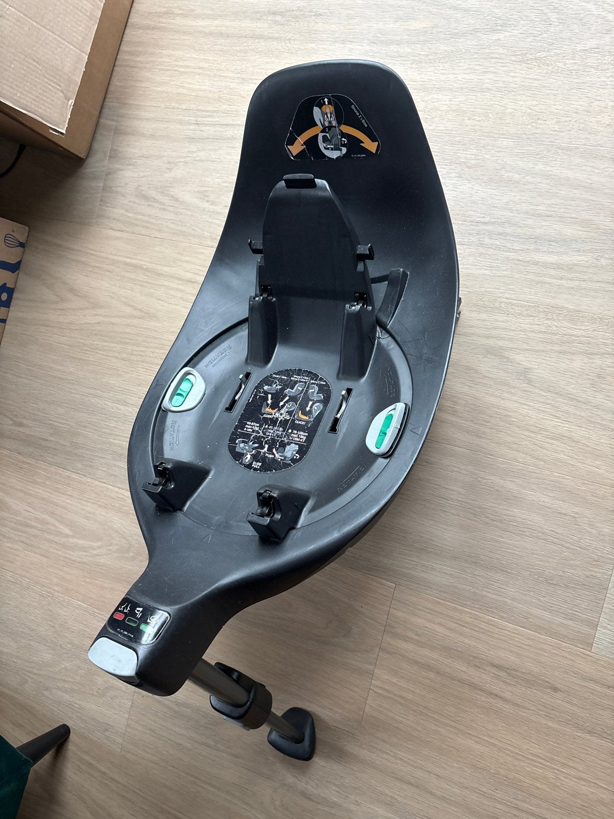 Maxi-Cosi FamilyFix Isofix Base - Zo goed als nieuw, Kinderen en Baby's, Autostoeltjes, Slaapstand, Ophalen of Verzenden, Zo goed als nieuw