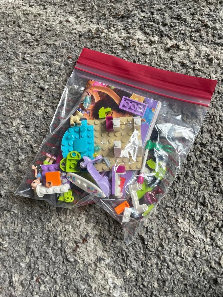 Lego Friends strandtoren en accessoires, Ophalen of Verzenden, Zo goed als nieuw