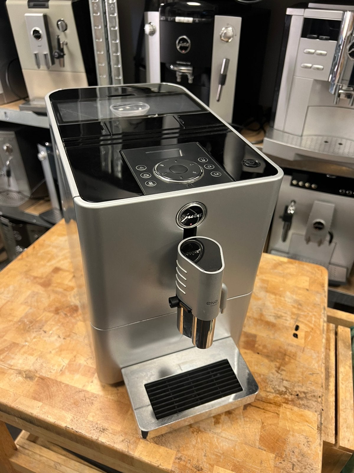 Jura ena micro 9, Witgoed en Apparatuur, Info@jura.com, Koffiemachine, Zo goed als nieuw, JURA Elektroapparate AG