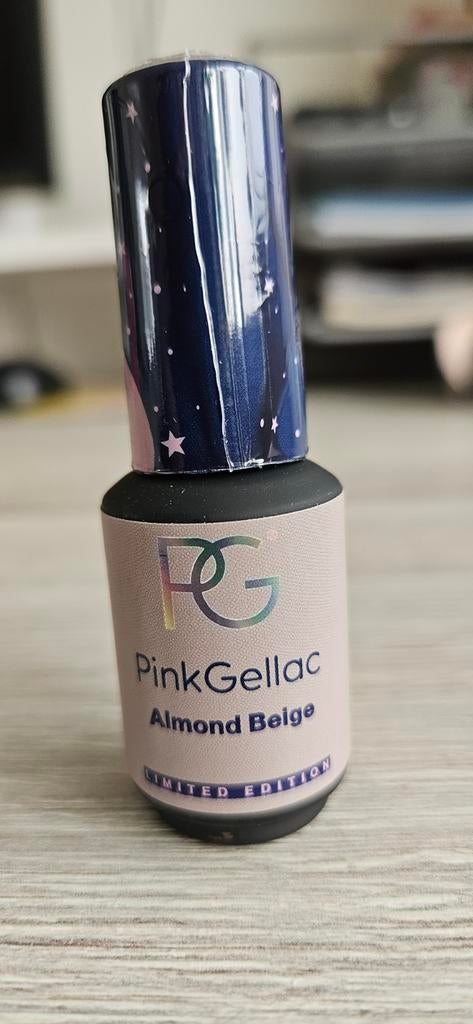 PinkGellac Almond Beige Limited Edition gellak, Sieraden, Tassen en Uiterlijk, Uiterlijk | Cosmetica en Make-up, Ophalen of Verzenden