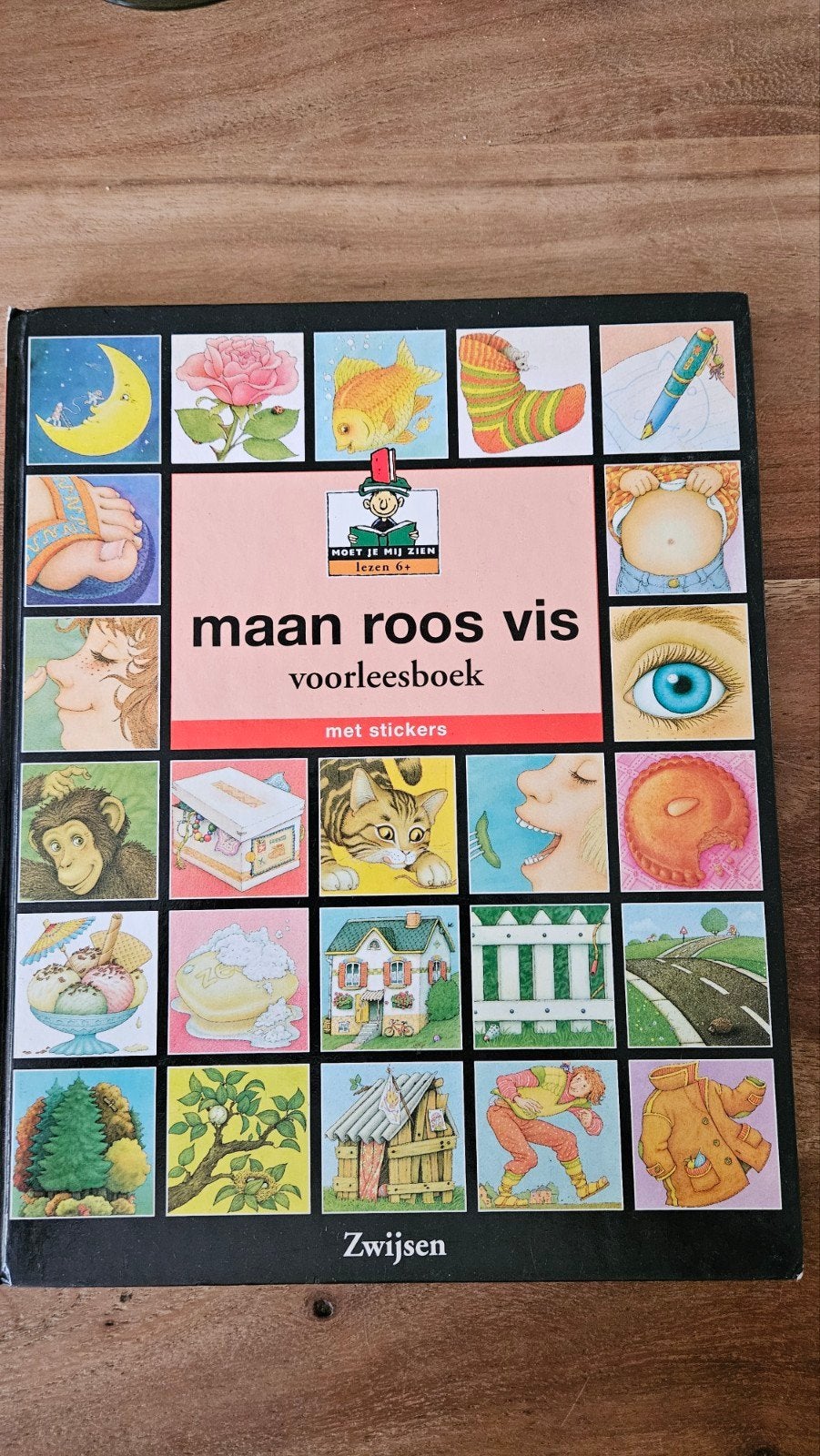 Maan Roos Vis Voorleesboek met stickers, Gelezen, Fictie algemeen, Ophalen of Verzenden, Voorleesboek