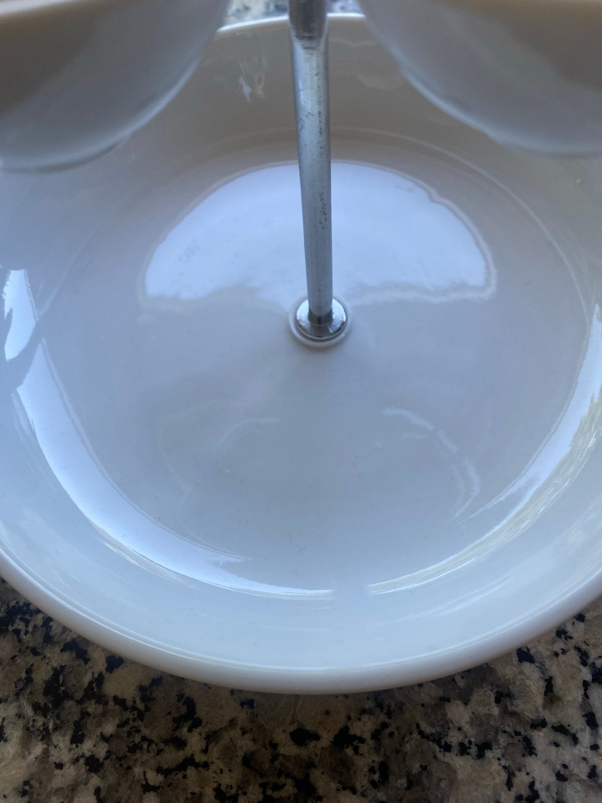 Witte 2-laags etagère met 3 schaaltjes, Huis en Inrichting, Woonaccessoires | Etagères, Etagère, Ophalen of Verzenden, Zo goed als nieuw