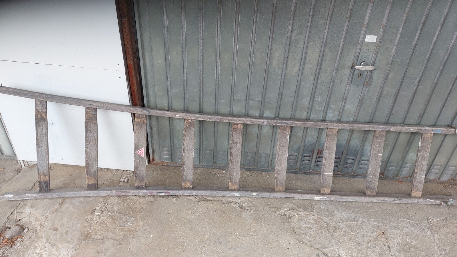 OUDE HOUTEN LADDER, Doe-het-zelf en Verbouw, Ladders en Trappen, Ophalen of Verzenden, Gebruikt, Minder dan 2 meter