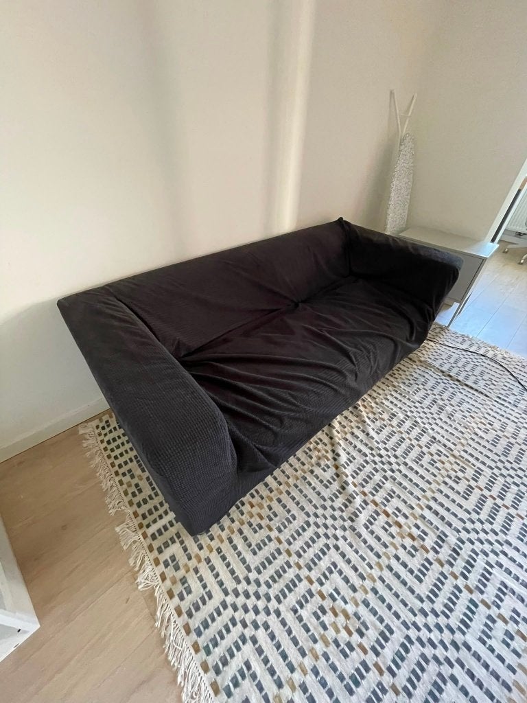Klippan bank met zwart doek, Ophalen, 150 tot 200 cm, Tweepersoons, 75 tot 100 cm