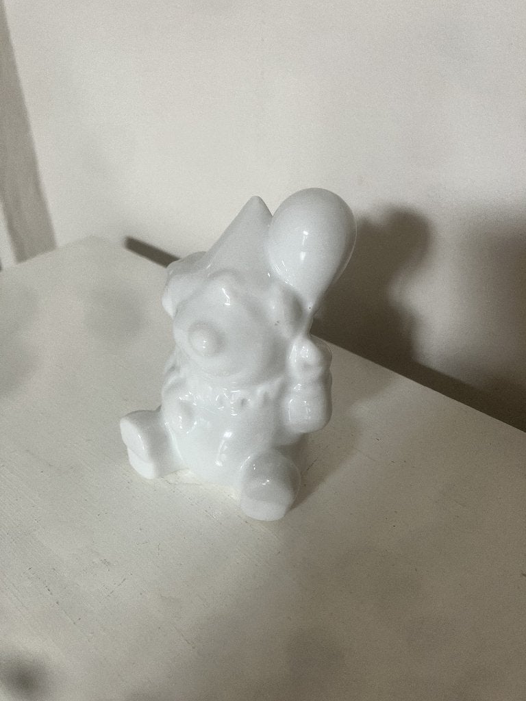 Een schattig wit clowntje met een ballonnetje, Verzamelen, Beelden en Beeldjes, Ophalen of Verzenden, Zo goed als nieuw, Religie