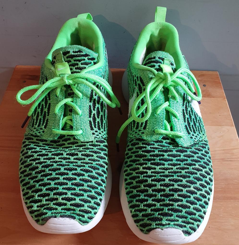 Nike sneakers, Kleding | Dames, Schoenen, Ophalen of Verzenden, Zo goed als nieuw, Groen, Sneakers of Gympen