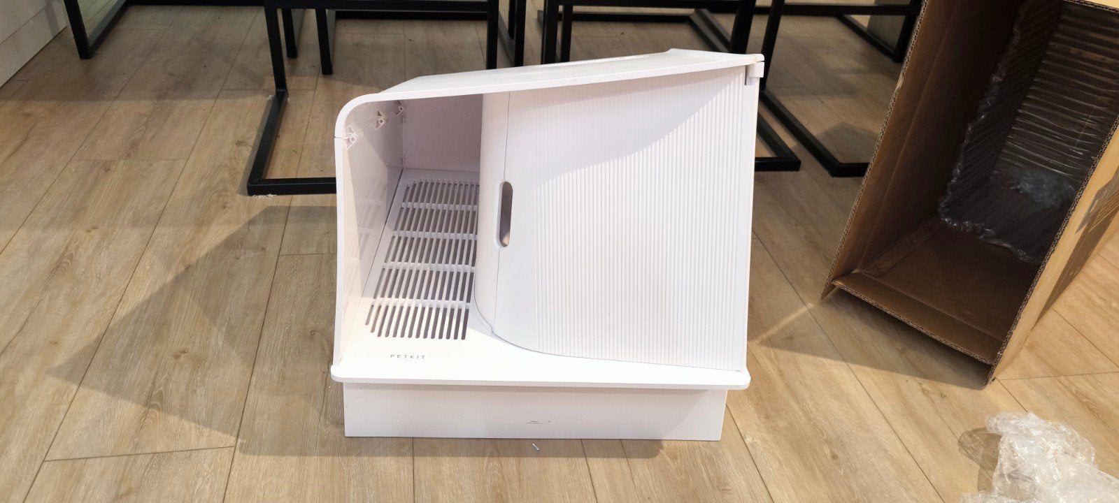 PETKIT White Villa Semi-Enclosed Cat Litter Box with Litter, Dieren en Toebehoren, Kattenbakken, Ophalen of Verzenden, Zo goed als nieuw