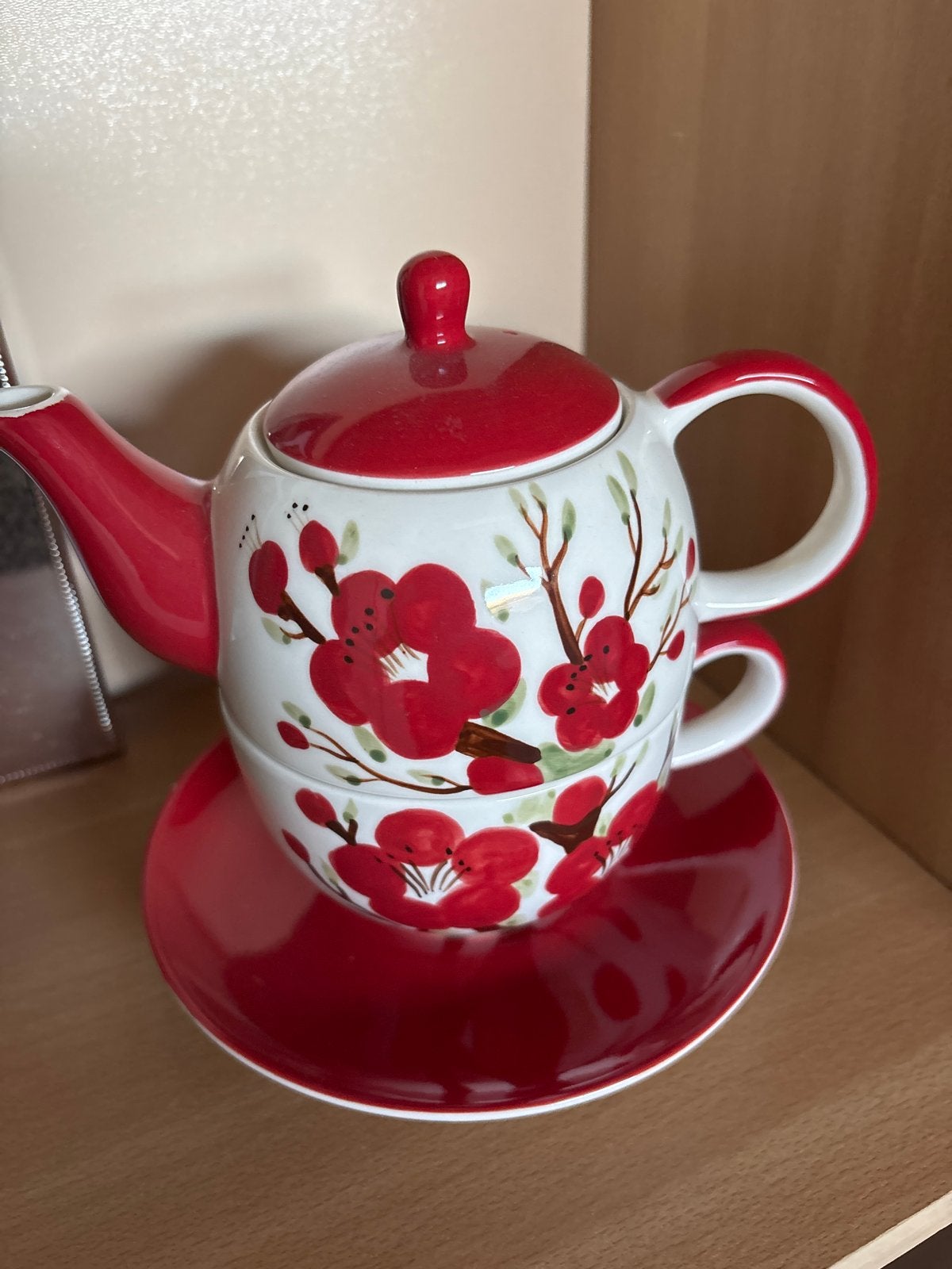 Theepot met kop en schotel - Cha Cult Hamburg, Huis en Inrichting, Ophalen, Overige merken, Keramiek, Zo goed als nieuw