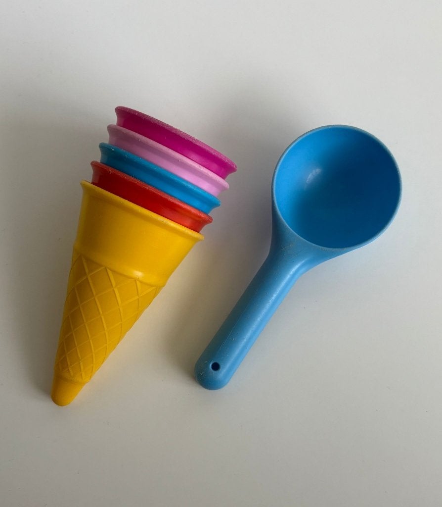 Zandvormen ijsjes met Schep, 6dlg Set  veel speel plezier, Ophalen of Verzenden, Gebruikt
