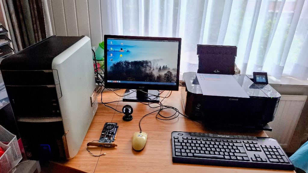 Desktop PC complete set incl. VGA display en printer, Gebruikt, 300GB, AMD Athlon, Ophalen