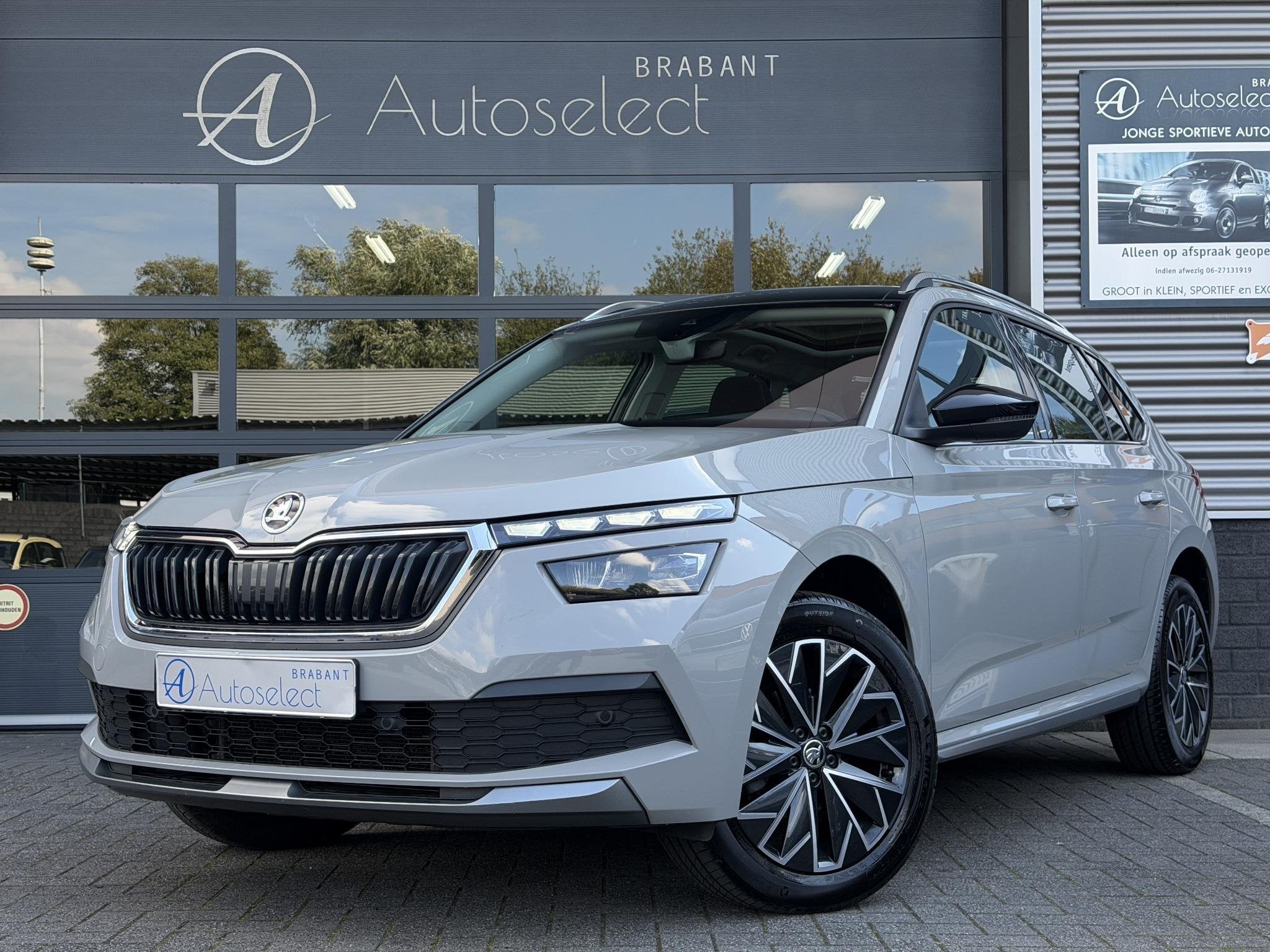 Skoda Kamiq 1.5 TSI ACT Sport DSG | Pano | 150PK, Auto's, 4 cilinders, 150 pk, Bedrijf, 630 kg