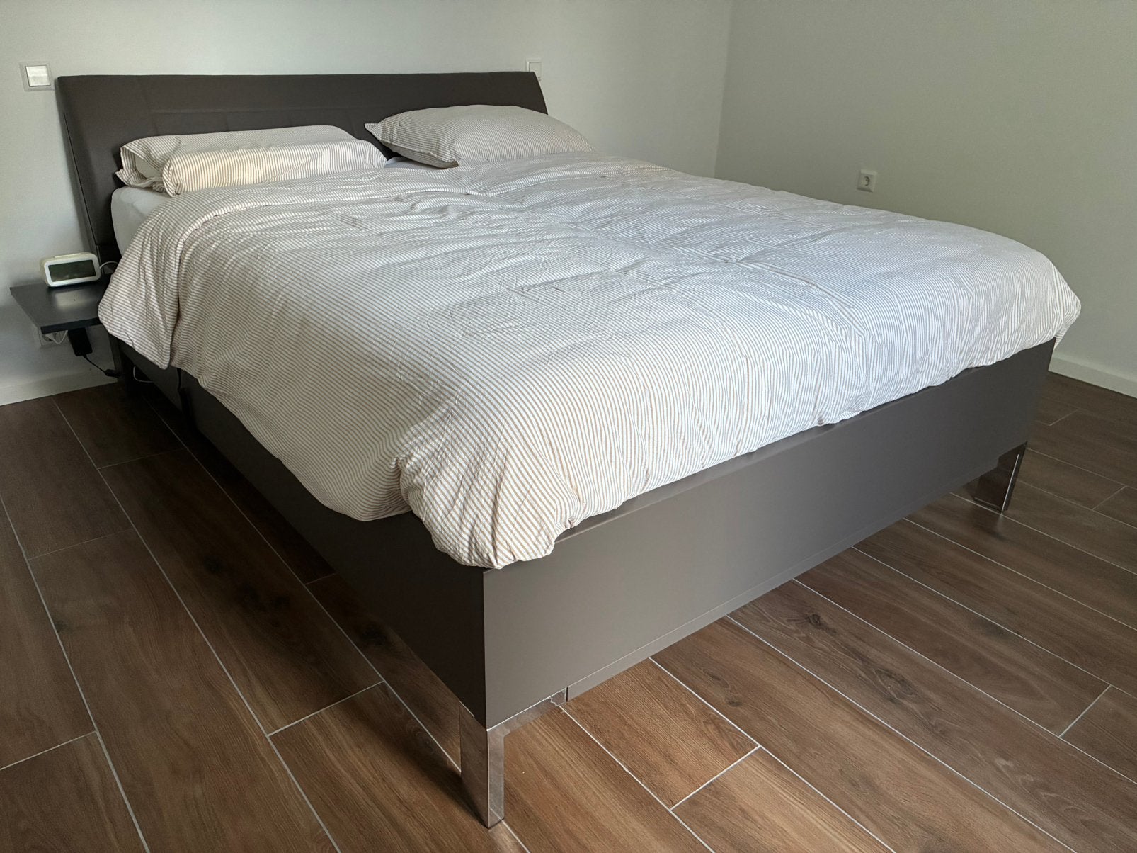 Elektrisch verstelbaar tweepersoons bed (Beter Bed), Ophalen, Verstelbaar, Tweepersoons, Zo goed als nieuw