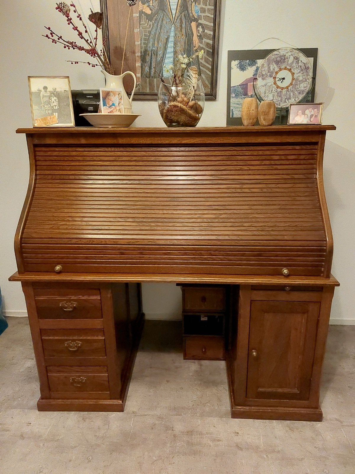 Eiken Rolluik bureau/secretaire veel ruimte. € 150, Ophalen, Zo goed als nieuw
