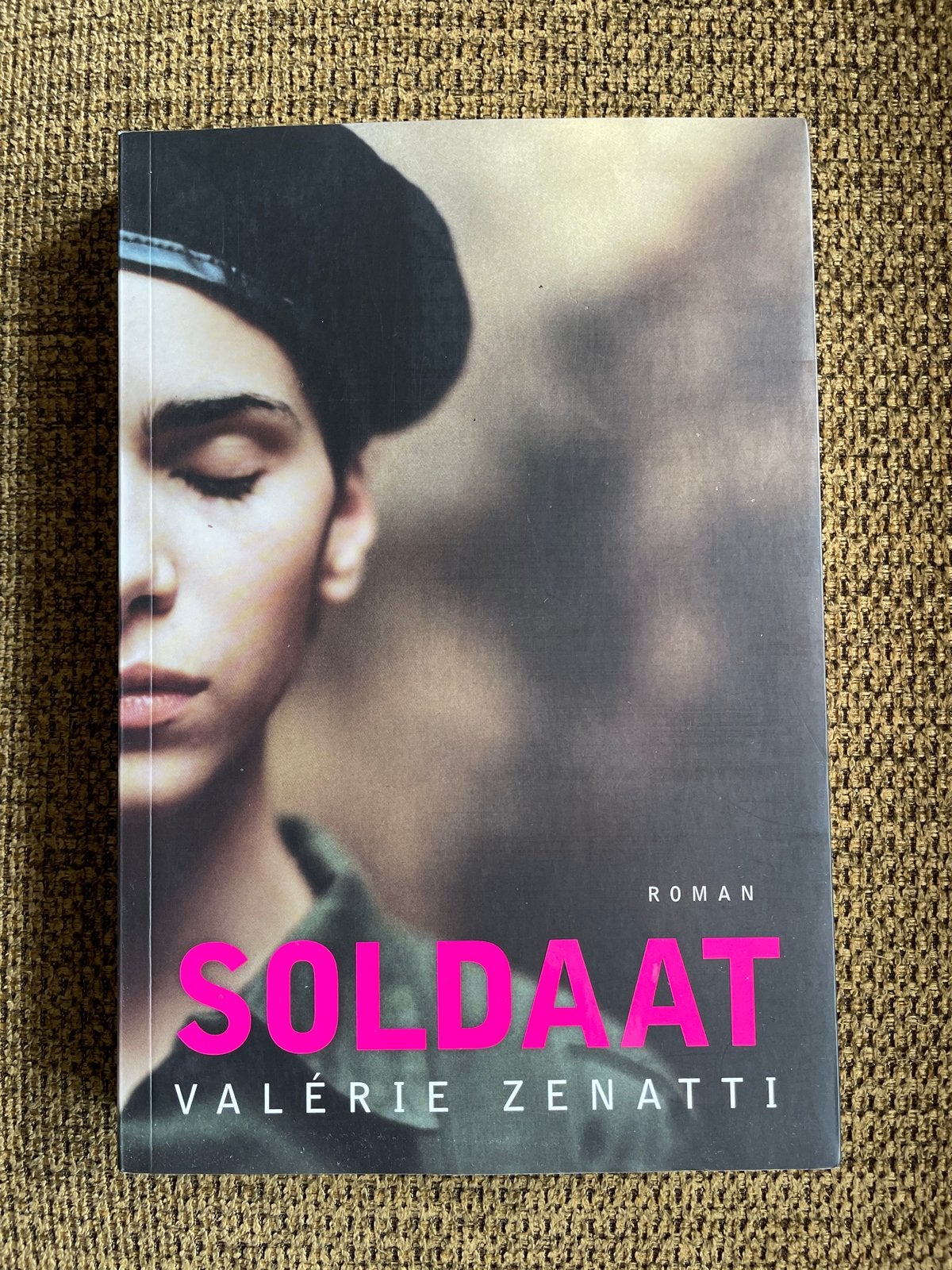 Valérie Zenatti - Soldaat, Ophalen of Verzenden, Zo goed als nieuw, Valérie Zenatti