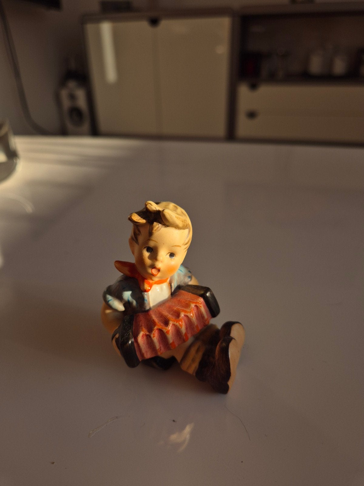 Nieuw: Hummeltje jongen met harmonica, Ophalen of Verzenden, Nieuw, Hummel
