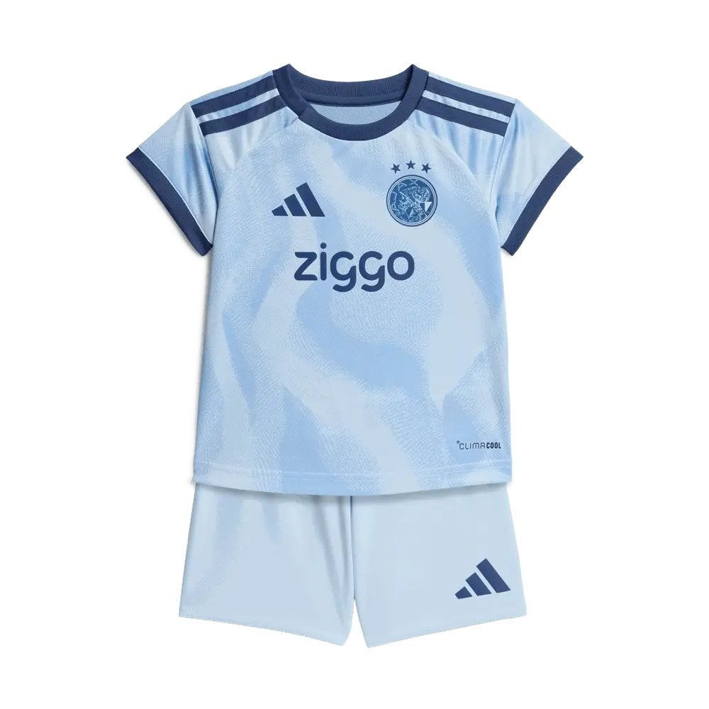 Ajax voetbal tenue, Sport en Fitness, Maat XS of kleiner, Ophalen of Verzenden, Zo goed als nieuw, Set