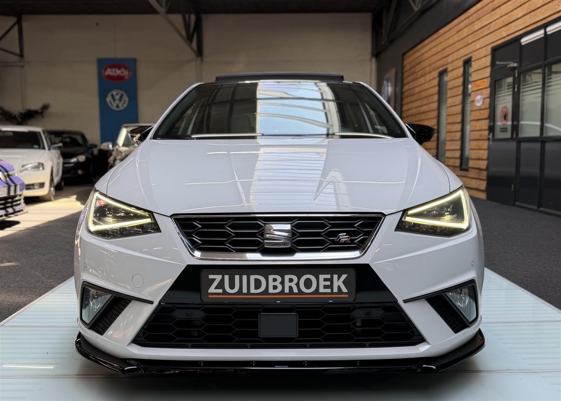 SEAT Ibiza 1.0 TSI FR AUT | Pano | Navi | Maxton | LED, Auto's, Seat, Automaat, 1063 kg, Gebruikt, Euro 6