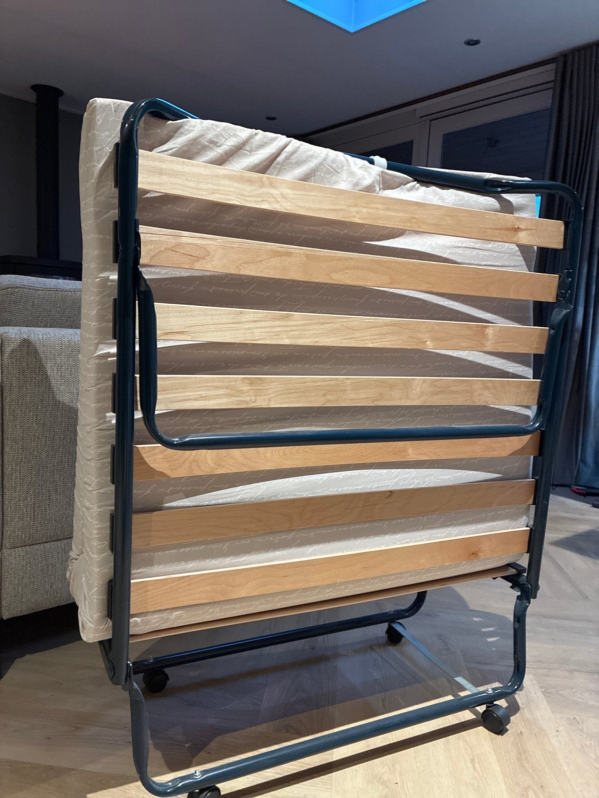 Opvouwbaar logeerbed met matras, Ophalen, Gebruikt, 190 cm of minder, 80 cm